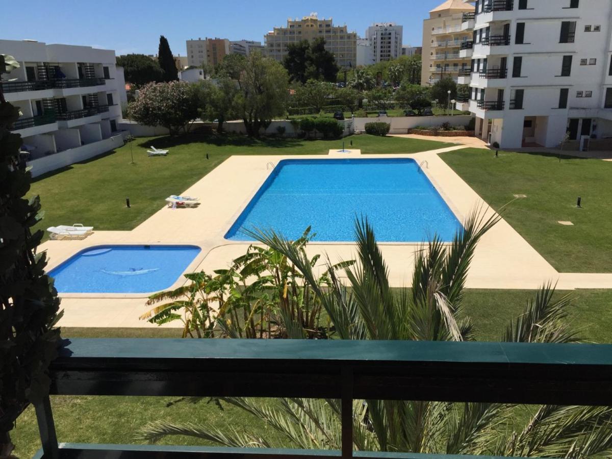 Tossan House In Vilamoura Downtown Куартейра Екстериор снимка